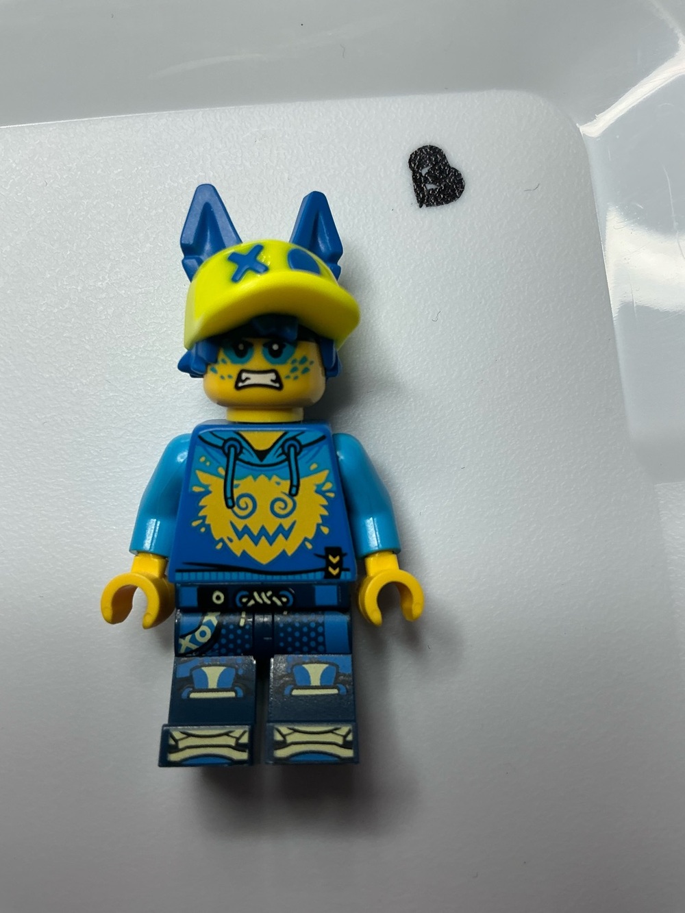 LEGO DREAMZzz Logan - Minifigure, Blue Hoodie | Minifig